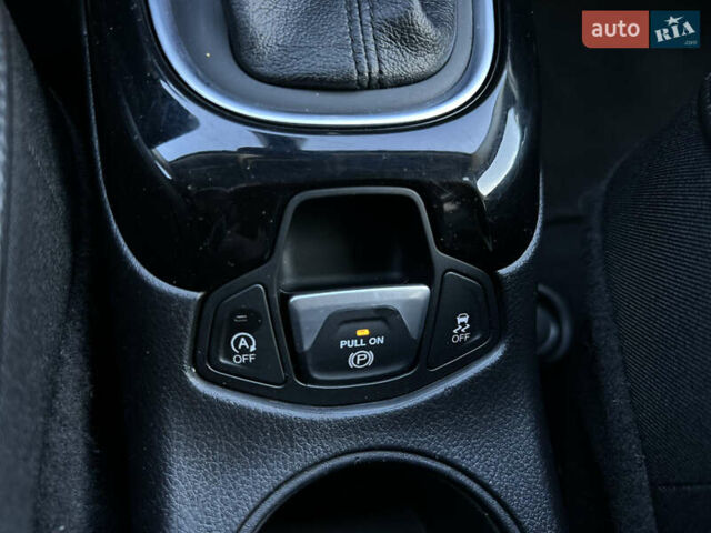 Черный Джип Компас, объемом двигателя 2.36 л и пробегом 139 тыс. км за 14999 $, фото 19 на Automoto.ua