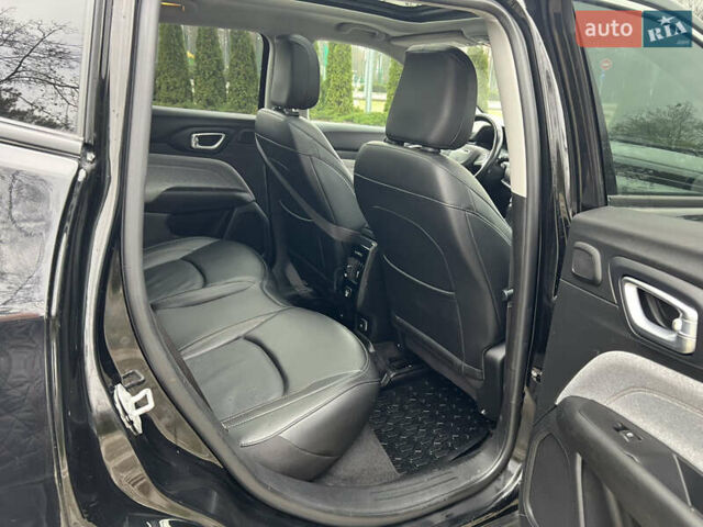 Черный Джип Компас, объемом двигателя 2.4 л и пробегом 38 тыс. км за 21500 $, фото 18 на Automoto.ua