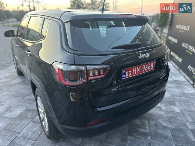 Чорний Джип Compass, об'ємом двигуна 2.4 л та пробігом 85 тис. км за 15499 $, фото 7 на Automoto.ua