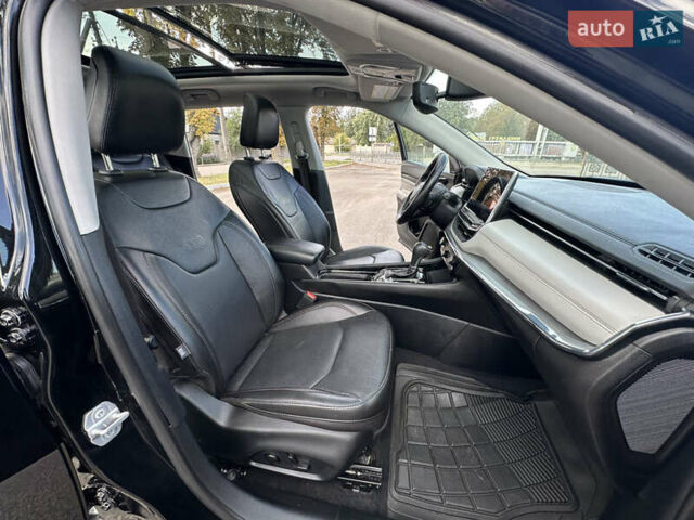 Черный Джип Компас, объемом двигателя 2.4 л и пробегом 51 тыс. км за 21999 $, фото 44 на Automoto.ua