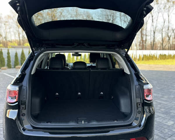 Черный Джип Компас, объемом двигателя 2.36 л и пробегом 139 тыс. км за 14999 $, фото 10 на Automoto.ua