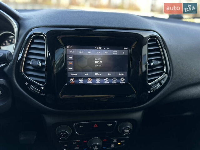 Черный Джип Компас, объемом двигателя 2.36 л и пробегом 139 тыс. км за 14999 $, фото 17 на Automoto.ua