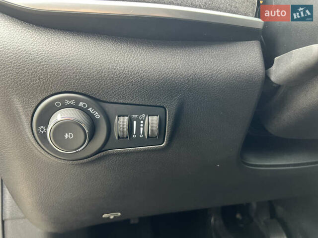 Черный Джип Компас, объемом двигателя 2.4 л и пробегом 38 тыс. км за 21500 $, фото 10 на Automoto.ua