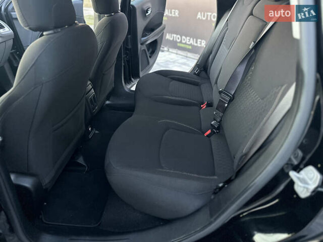 Чорний Джип Compass, об'ємом двигуна 2.4 л та пробігом 85 тис. км за 15499 $, фото 31 на Automoto.ua