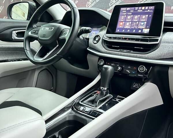 Черный Джип Компас, объемом двигателя 2.36 л и пробегом 39 тыс. км за 18700 $, фото 33 на Automoto.ua