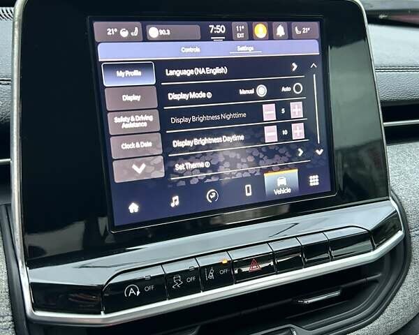 Джип Компас 2021 в Сумах на Automoto.ua Черный Джип Компас, объемом двигателя 2.36 л и пробегом 39 тыс. км за 18700 $, фото 29 на Automoto.ua