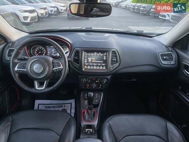 Черный Джип Компас, объемом двигателя 2.4 л и пробегом 57 тыс. км за 4500 $, фото 6 на Automoto.ua