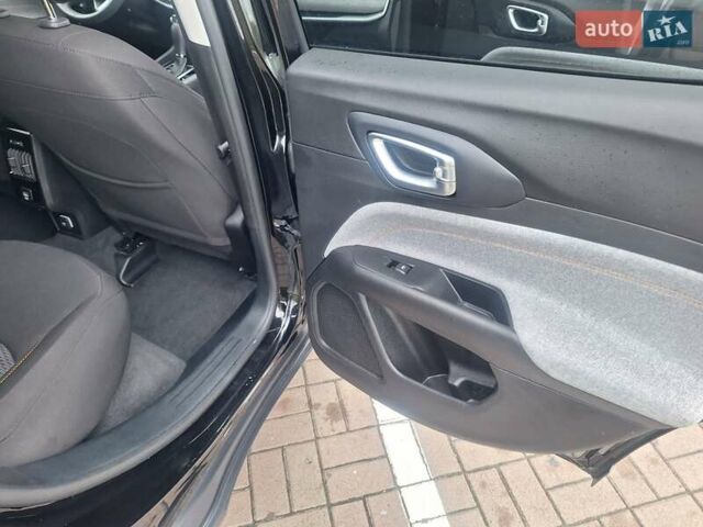 Чорний Джип Compass, об'ємом двигуна 2.36 л та пробігом 25 тис. км за 16999 $, фото 76 на Automoto.ua