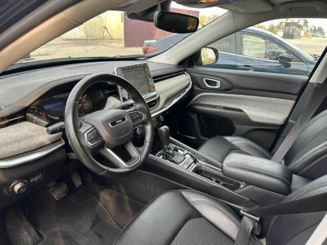 Чорний Джип Compass, об'ємом двигуна 2.4 л та пробігом 102 тис. км за 10500 $, фото 9 на Automoto.ua