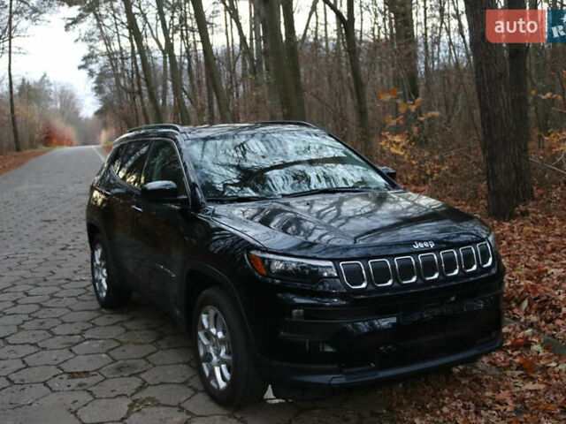Черный Джип Компас, объемом двигателя 2.36 л и пробегом 88 тыс. км за 21600 $, фото 1 на Automoto.ua