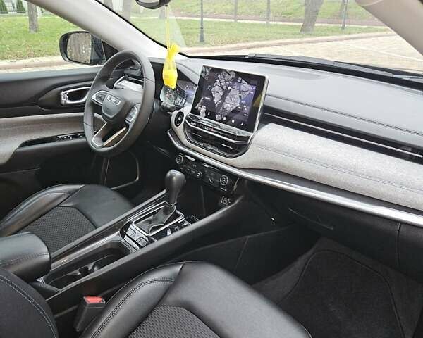 Черный Джип Компас, объемом двигателя 2.36 л и пробегом 45 тыс. км за 17999 $, фото 19 на Automoto.ua