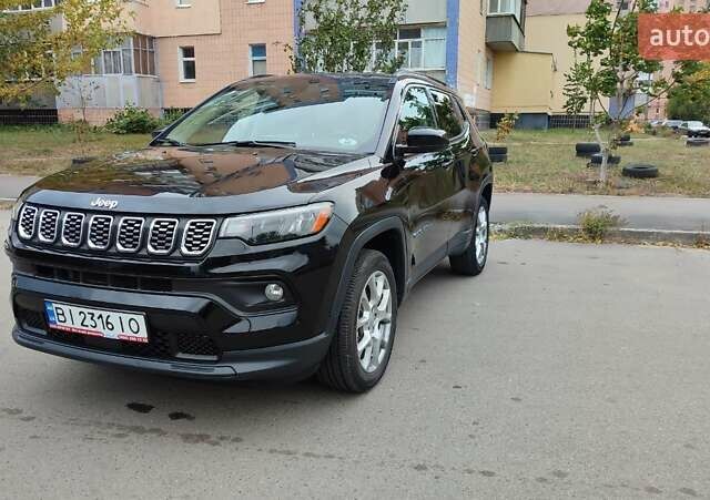 Чорний Джип Compass, об'ємом двигуна 2.4 л та пробігом 50 тис. км за 18500 $, фото 7 на Automoto.ua