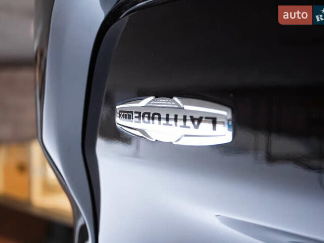 Черный Джип Компас, объемом двигателя 2.36 л и пробегом 33 тыс. км за 20800 $, фото 44 на Automoto.ua