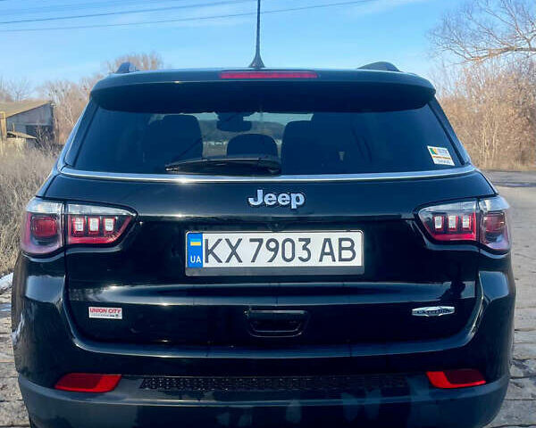 Черный Джип Компас, объемом двигателя 2.36 л и пробегом 75 тыс. км за 17900 $, фото 2 на Automoto.ua