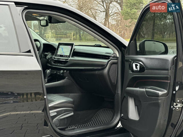 Черный Джип Компас, объемом двигателя 2.36 л и пробегом 99 тыс. км за 20900 $, фото 32 на Automoto.ua