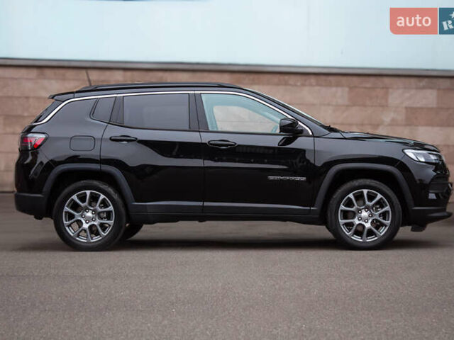 Черный Джип Компас, объемом двигателя 2.36 л и пробегом 33 тыс. км за 20800 $, фото 1 на Automoto.ua