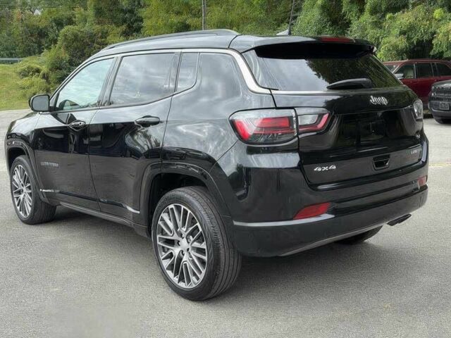 Джип Compass 2022 у Кривому Розі на Automoto.ua Чорний Джип Compass, об'ємом двигуна 2.4 л та пробігом 22 тис. км за 14500 $, фото 3 на Automoto.ua