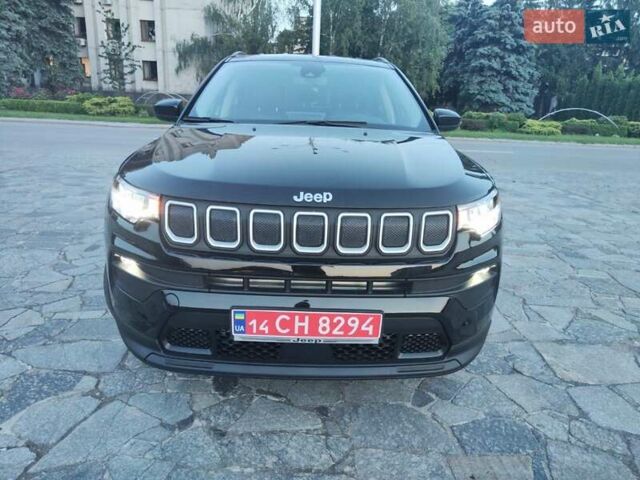 Черный Джип Компас, объемом двигателя 2.36 л и пробегом 92 тыс. км за 16999 $, фото 1 на Automoto.ua
