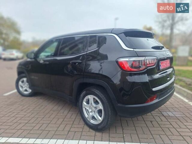 Чорний Джип Compass, об'ємом двигуна 2.36 л та пробігом 25 тис. км за 16999 $, фото 3 на Automoto.ua