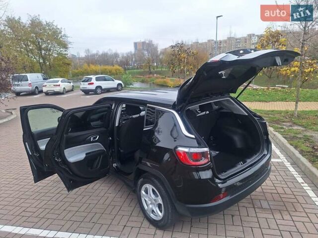 Чорний Джип Compass, об'ємом двигуна 2.36 л та пробігом 25 тис. км за 16999 $, фото 27 на Automoto.ua