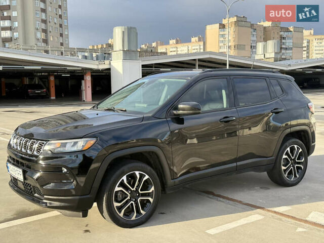 Джип Compass 2022 у Києві на Automoto.ua Чорний Джип Compass, об'ємом двигуна 2.36 л та пробігом 62 тис. км за 21900 $, фото 21 на Automoto.ua
