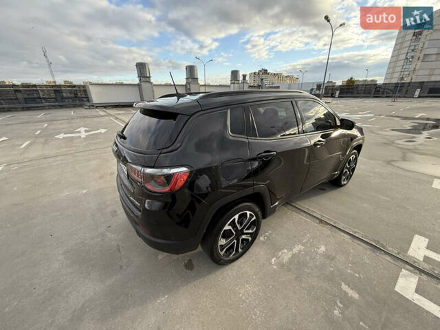 Джип Compass 2022 у Києві на Automoto.ua Чорний Джип Compass, об'ємом двигуна 2.36 л та пробігом 62 тис. км за 21900 $, фото 31 на Automoto.ua