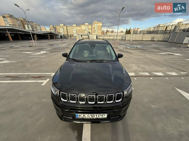 Джип Compass 2022 у Києві на Automoto.ua Чорний Джип Compass, об'ємом двигуна 2.36 л та пробігом 62 тис. км за 21900 $, фото 28 на Automoto.ua