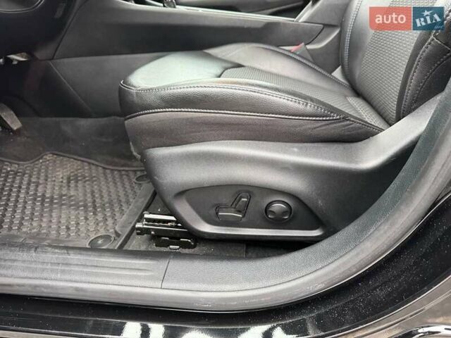 Джип Compass 2022 у Кривому Розі на Automoto.ua Чорний Джип Compass, об'ємом двигуна 2.4 л та пробігом 28 тис. км за 19990 $, фото 22 на Automoto.ua