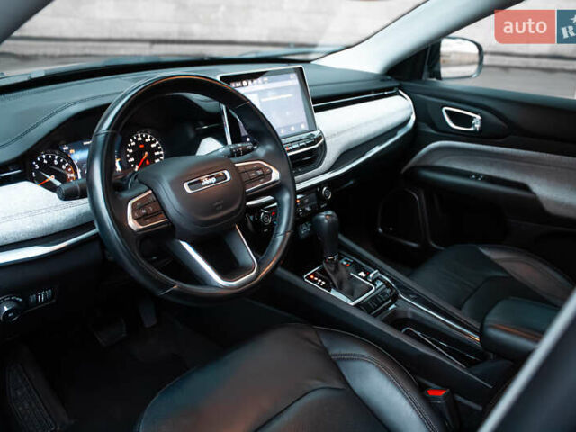 Черный Джип Компас, объемом двигателя 2.36 л и пробегом 33 тыс. км за 20800 $, фото 10 на Automoto.ua