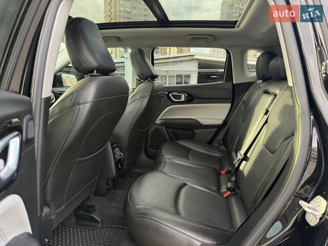 Джип Compass 2022 у Києві на Automoto.ua Чорний Джип Compass, об'ємом двигуна 2.36 л та пробігом 62 тис. км за 21900 $, фото 60 на Automoto.ua