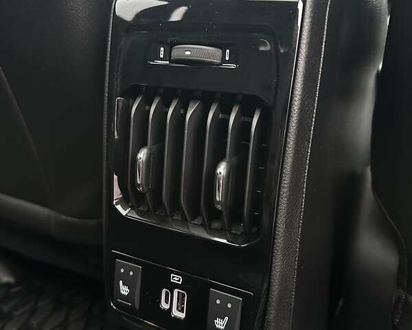 Черный Джип Компас, объемом двигателя 2.4 л и пробегом 23 тыс. км за 23500 $, фото 26 на Automoto.ua