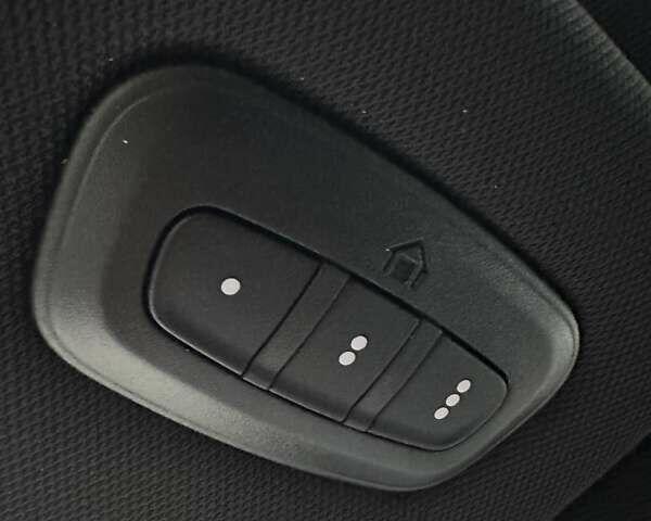 Черный Джип Компас, объемом двигателя 2.4 л и пробегом 23 тыс. км за 23500 $, фото 49 на Automoto.ua