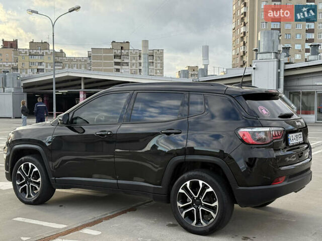Джип Compass 2022 у Києві на Automoto.ua Чорний Джип Compass, об'ємом двигуна 2.36 л та пробігом 62 тис. км за 21900 $, фото 10 на Automoto.ua