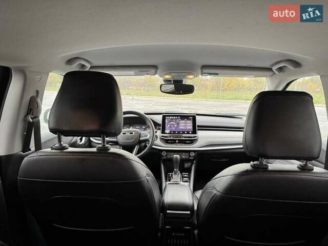 Джип Compass 2022 у Кривому Розі на Automoto.ua Чорний Джип Compass, об'ємом двигуна 2.4 л та пробігом 28 тис. км за 19990 $, фото 30 на Automoto.ua