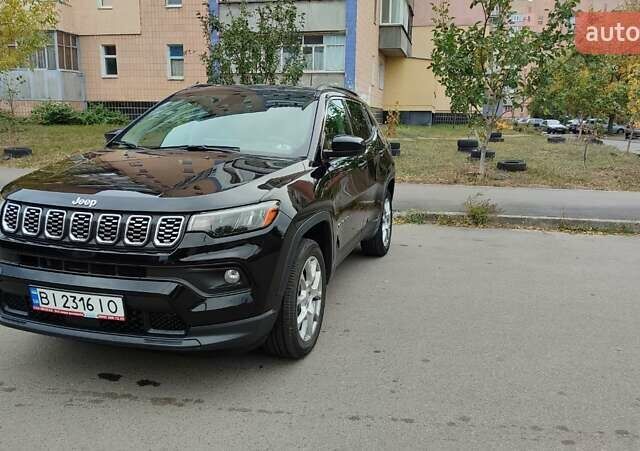 Чорний Джип Compass, об'ємом двигуна 2.4 л та пробігом 50 тис. км за 18500 $, фото 8 на Automoto.ua