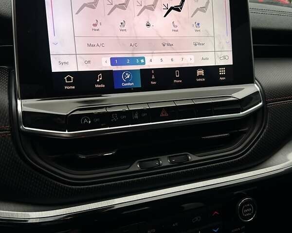 Черный Джип Компас, объемом двигателя 2.4 л и пробегом 25 тыс. км за 23700 $, фото 26 на Automoto.ua