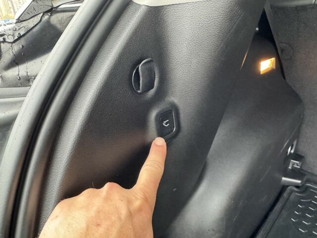 Черный Джип Компас, объемом двигателя 2.4 л и пробегом 16 тыс. км за 19800 $, фото 19 на Automoto.ua