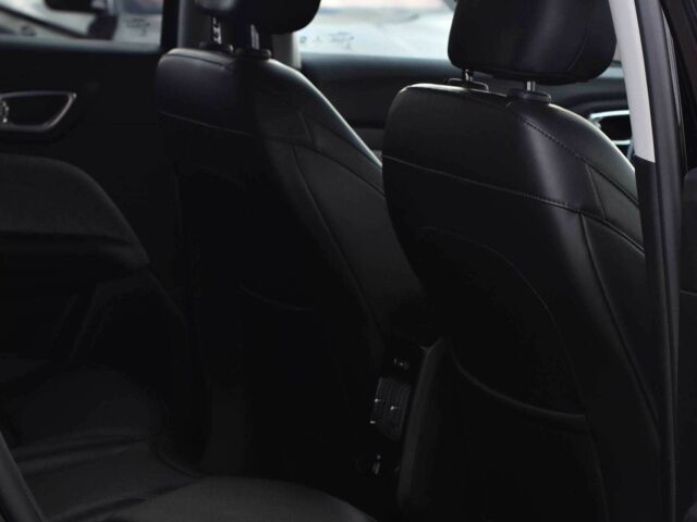 Черный Джип Компас, объемом двигателя 2.4 л и пробегом 28 тыс. км за 19499 $, фото 17 на Automoto.ua