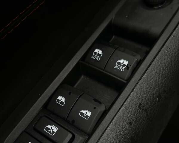 Черный Джип Компас, объемом двигателя 2.4 л и пробегом 25 тыс. км за 23700 $, фото 31 на Automoto.ua