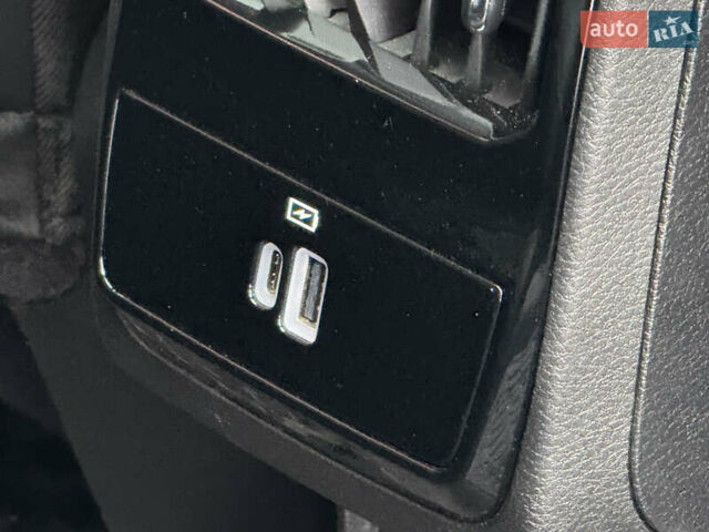 Чорний Джип Compass, об'ємом двигуна 2.36 л та пробігом 33 тис. км за 23000 $, фото 34 на Automoto.ua