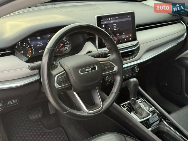 Джип Compass 2022 у Києві на Automoto.ua Чорний Джип Compass, об'ємом двигуна 2.36 л та пробігом 62 тис. км за 21900 $, фото 49 на Automoto.ua