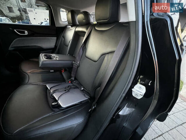 Черный Джип Компас, объемом двигателя 2.36 л и пробегом 66 тыс. км за 17300 $, фото 11 на Automoto.ua