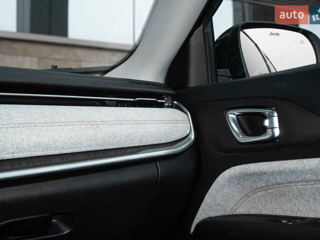 Черный Джип Компас, объемом двигателя 2.36 л и пробегом 33 тыс. км за 20800 $, фото 31 на Automoto.ua