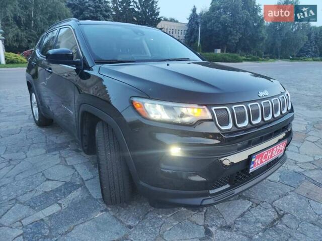 Черный Джип Компас, объемом двигателя 2.36 л и пробегом 92 тыс. км за 16999 $, фото 2 на Automoto.ua