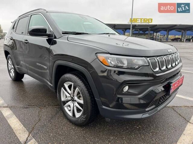 Джип Compass 2022 у Кривому Розі на Automoto.ua Чорний Джип Compass, об'ємом двигуна 2.4 л та пробігом 28 тис. км за 19990 $, фото 12 на Automoto.ua