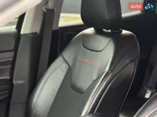 Черный Джип Компас, объемом двигателя 2.36 л и пробегом 99 тыс. км за 20900 $, фото 43 на Automoto.ua