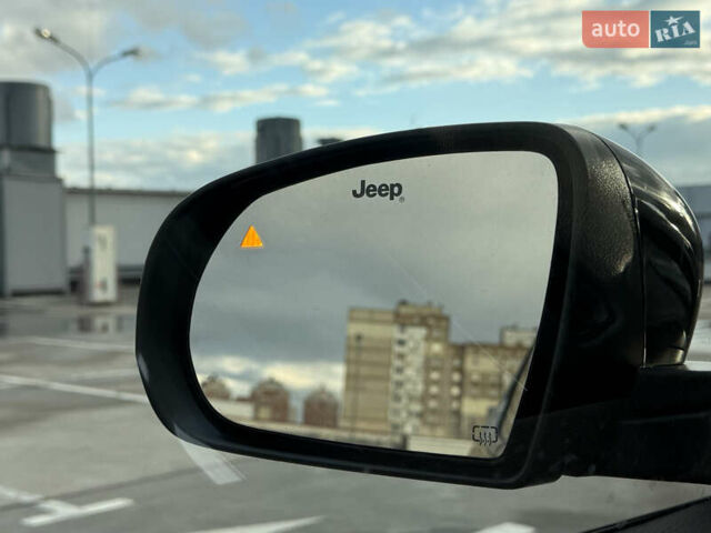 Джип Compass 2022 у Києві на Automoto.ua Чорний Джип Compass, об'ємом двигуна 2.36 л та пробігом 62 тис. км за 21900 $, фото 69 на Automoto.ua