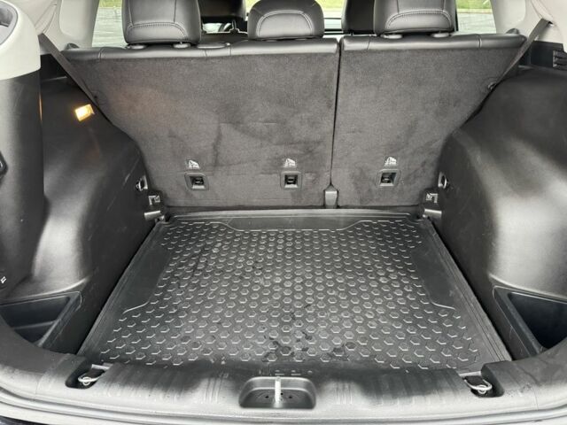 Черный Джип Компас, объемом двигателя 2.4 л и пробегом 16 тыс. км за 19800 $, фото 18 на Automoto.ua