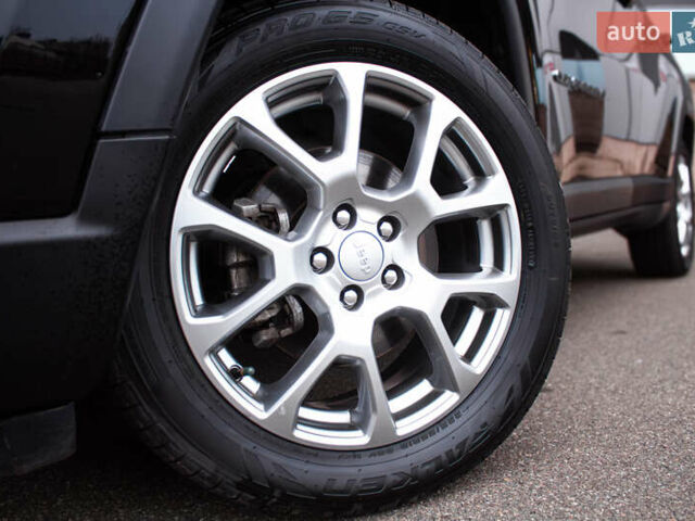 Черный Джип Компас, объемом двигателя 2.36 л и пробегом 33 тыс. км за 20800 $, фото 8 на Automoto.ua