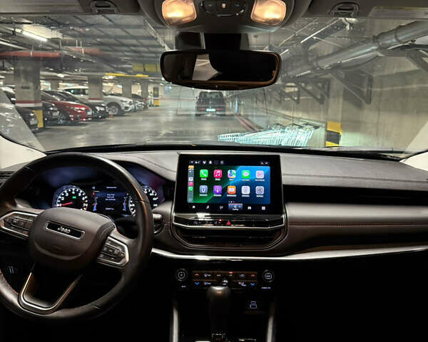 Джип Компас 2022 в Днепре (Днепропетровске) на Automoto.ua Черный Джип Компас, объемом двигателя 2.36 л и пробегом 34 тыс. км за 24000 $, фото 4 на Automoto.ua